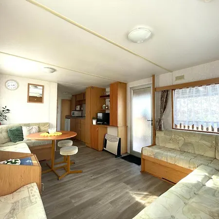 Mobilheim Na Louce Villa Vyrovice Exterior photo